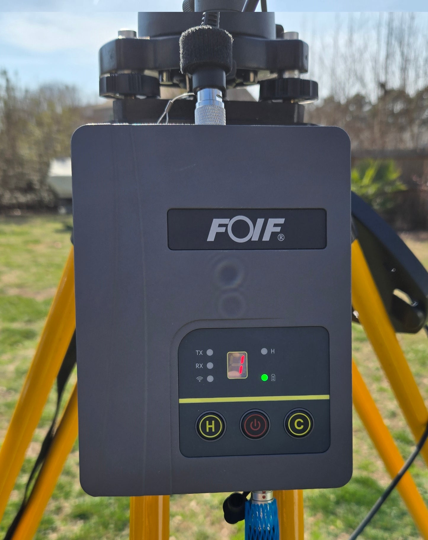 FOIF UHF Radio
